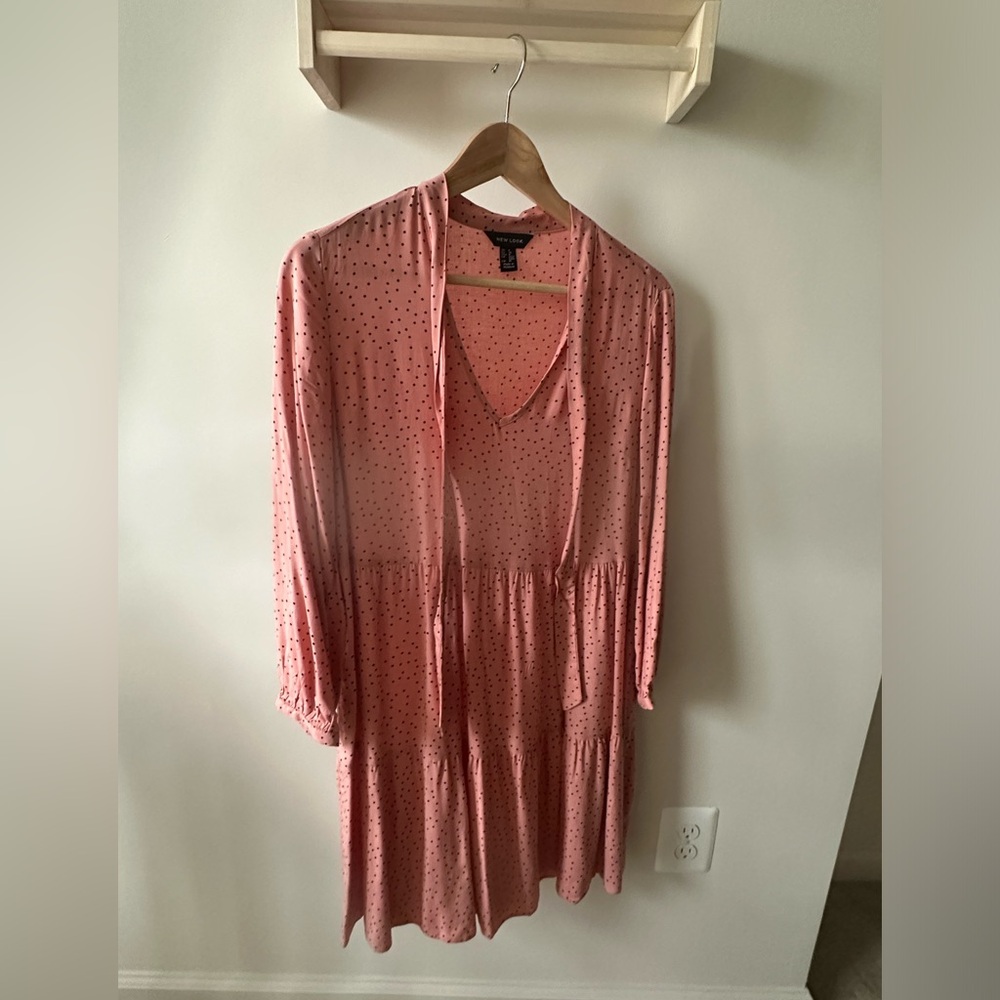 Smock dress in pink polka dots
